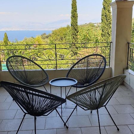 Olive Villas Anapaftíria Buitenkant foto