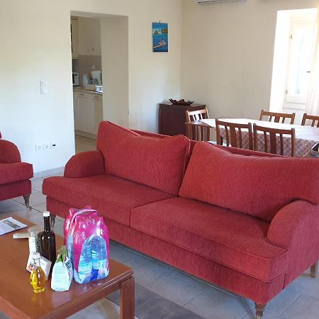 Olive Villas Anapaftíria Buitenkant foto