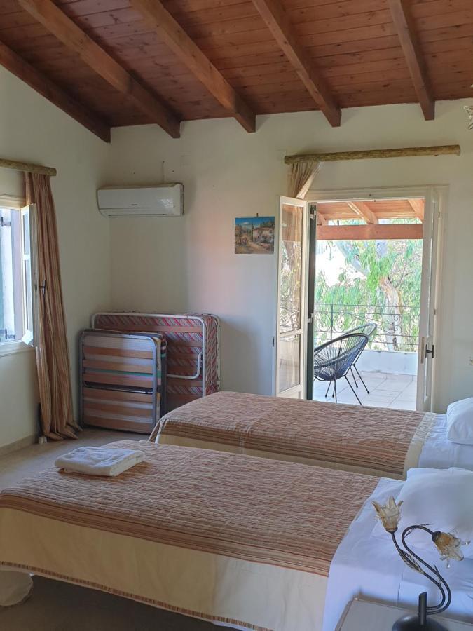 Olive Villas Anapaftíria Buitenkant foto