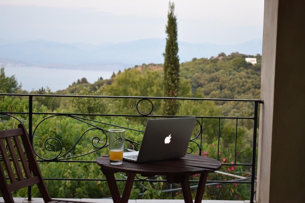 Olive Villas Anapaftíria Buitenkant foto
